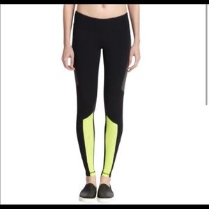 Alo Swift Colorblock Performance Legging Medium